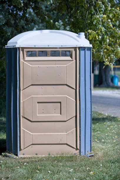 Professional porta potty rental in Erie, IL